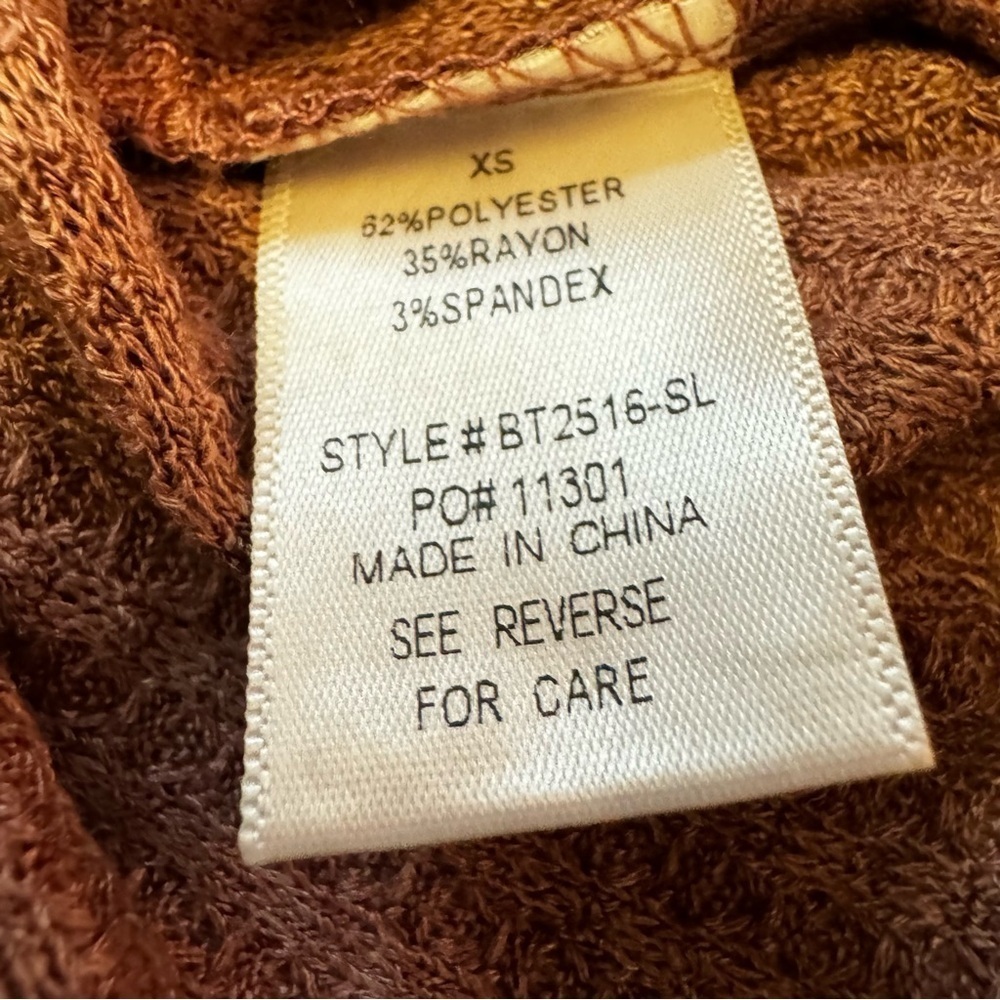 Lisa Robertson Brown Waffle Knit Top Size XS Peplum Long Sleeved V Neck NEW - Picture 7 of 13